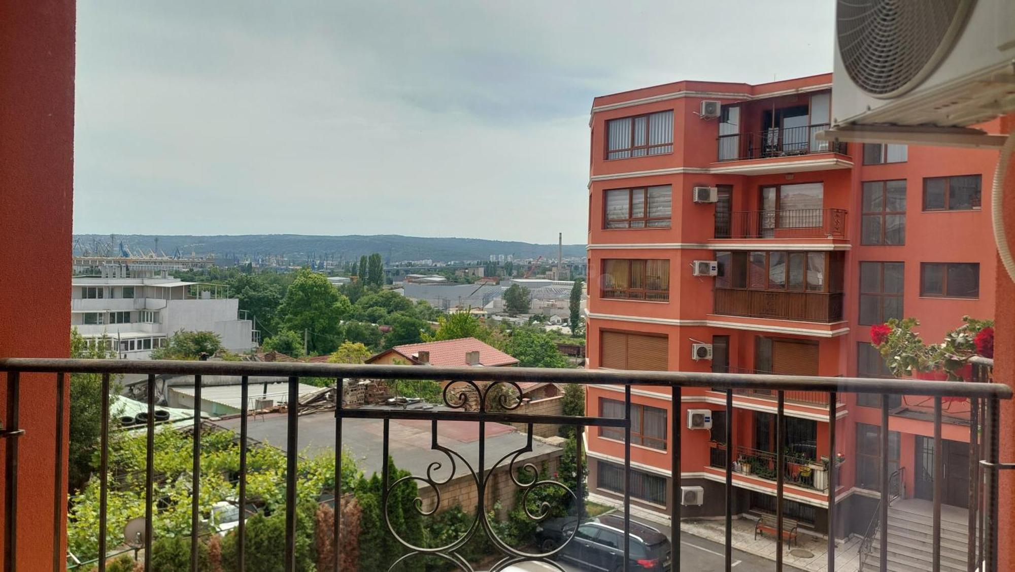 Krimski Apartment - Free Private Parking Варна Екстериор снимка